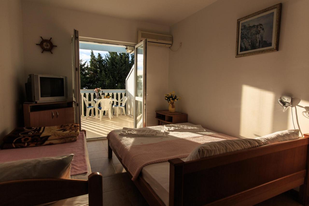 Guest House Perovic Сутоморе Екстер'єр фото